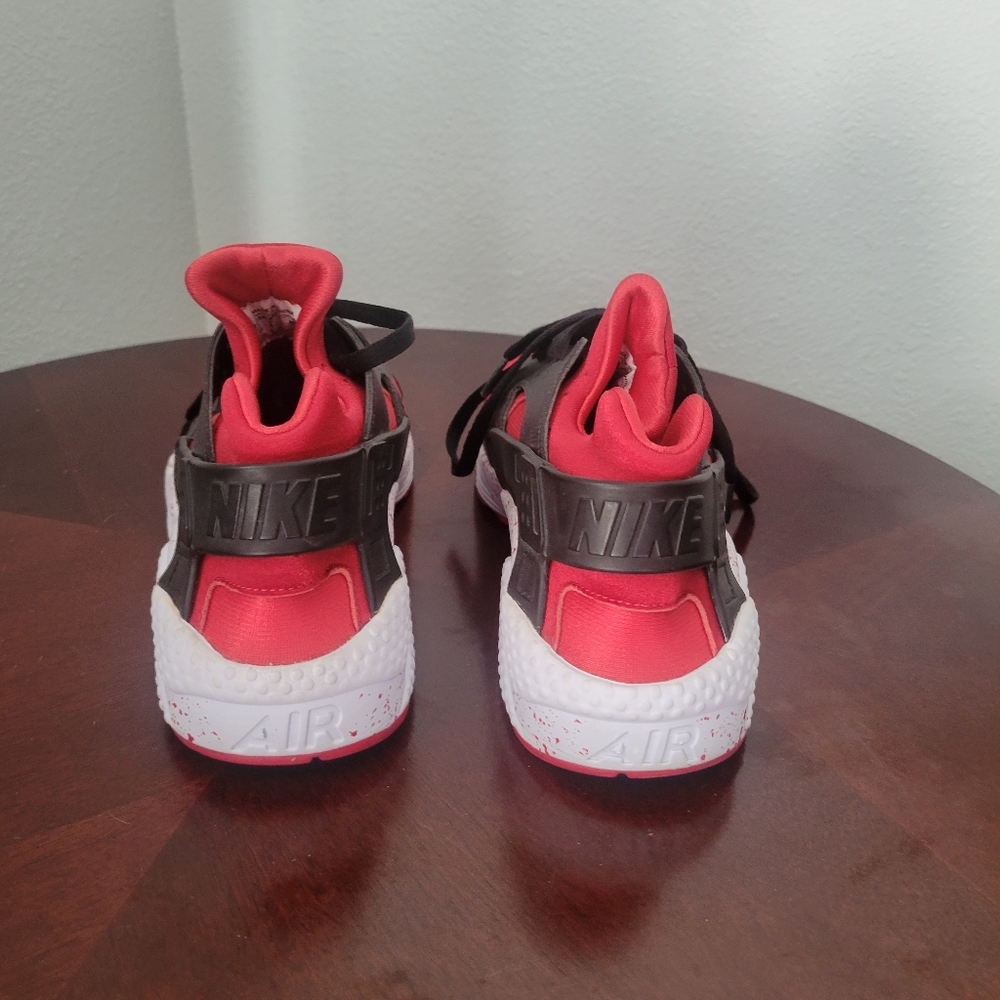 Nike sneakers - Picture 3 of 5